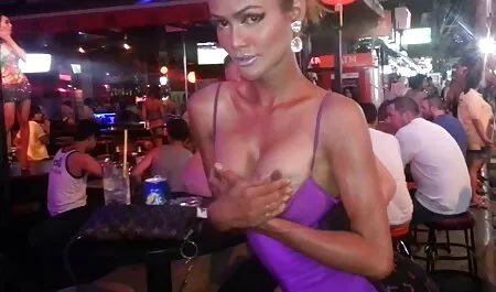 仕事で魅惑的なブロンドのマネージャー。 セックス 女性 向け 無料 動画