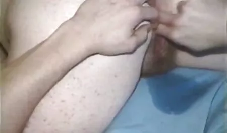 ソファの上で彼女の彼氏とセックスをする。 エロ い 動画 女性 向け