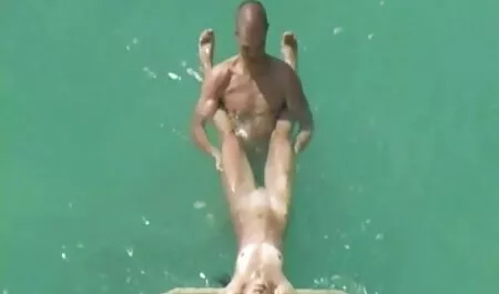 おっぱいスキニーブロンドに潮吹き。 一徹 無理やり