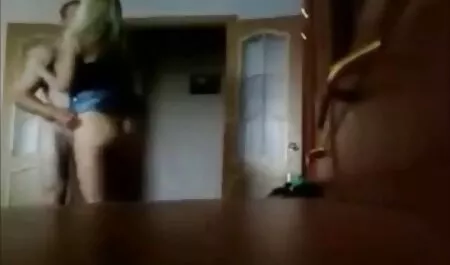 オルガスムで禿げた束を与える。 エロ 動画 無料 女子 向け