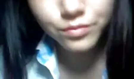 ブロンドは、ハードと深いblowjobを与えます。 無 修正 女性 向け 動画