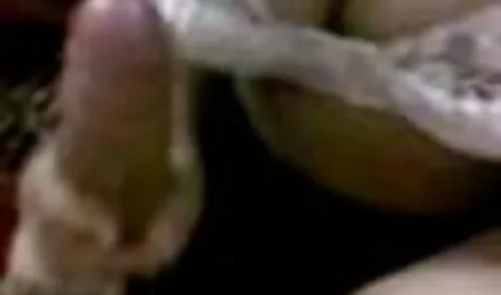 巨乳の美しい成熟したブロンド。 鈴木 一徹 巨乳