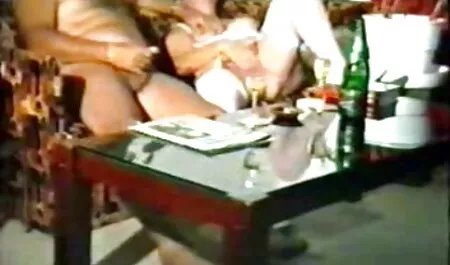 男とのグループセックスを持つ。 女性 向け エロ 動画 サイト