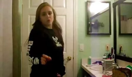 キエフの女性は黒人のメンバーを受け取った。 女性 向け 動画 タツ
