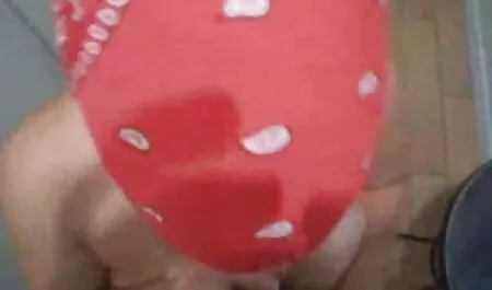 赤い髪を持つ精神分析者魅力的な黒のクライアント。 女 の アダルト 動画