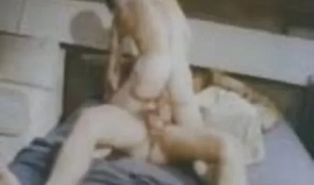 白と黒のセックス。 エッチ 動画 女の子 用